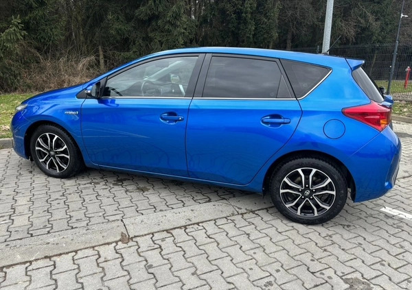 Toyota Auris cena 49900 przebieg: 161841, rok produkcji 2013 z Września małe 352